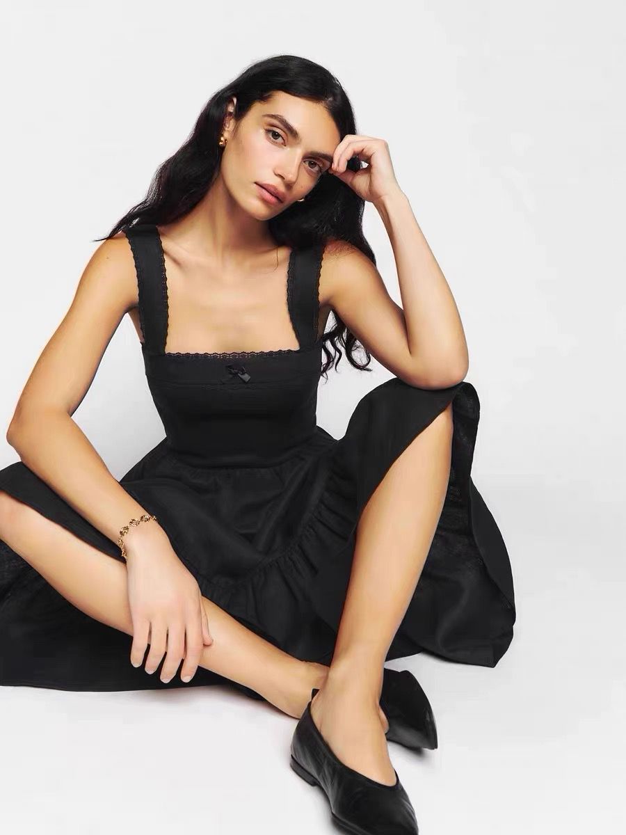 Spring Solid Color Square Collar Bow Embellished Lace Strap Dress