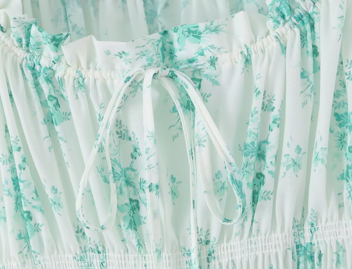 Summer Small Floral Drawstring Lace Scoop Smocking Tight Waist Dress