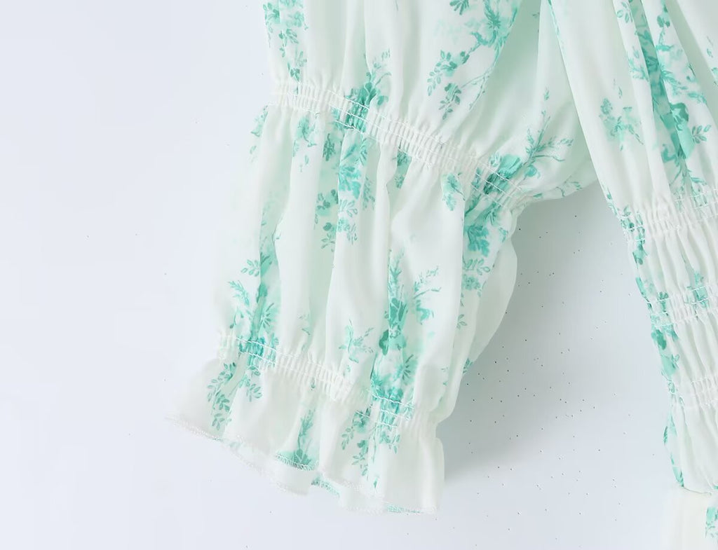 Summer Small Floral Drawstring Lace Scoop Smocking Tight Waist Dress