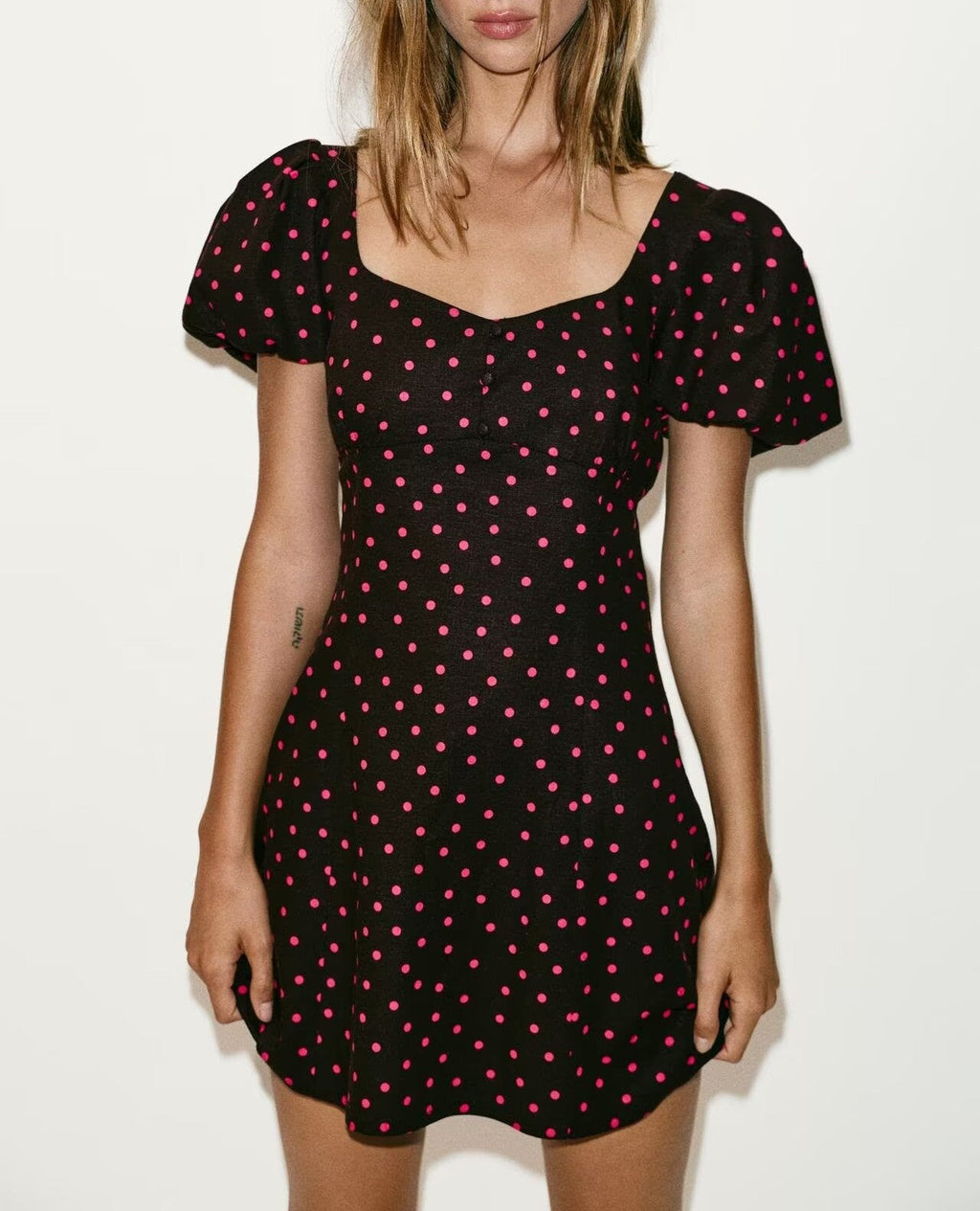 Summer French Retro Dots Puff Sleeve Square Neck Cinched Slimming Dress