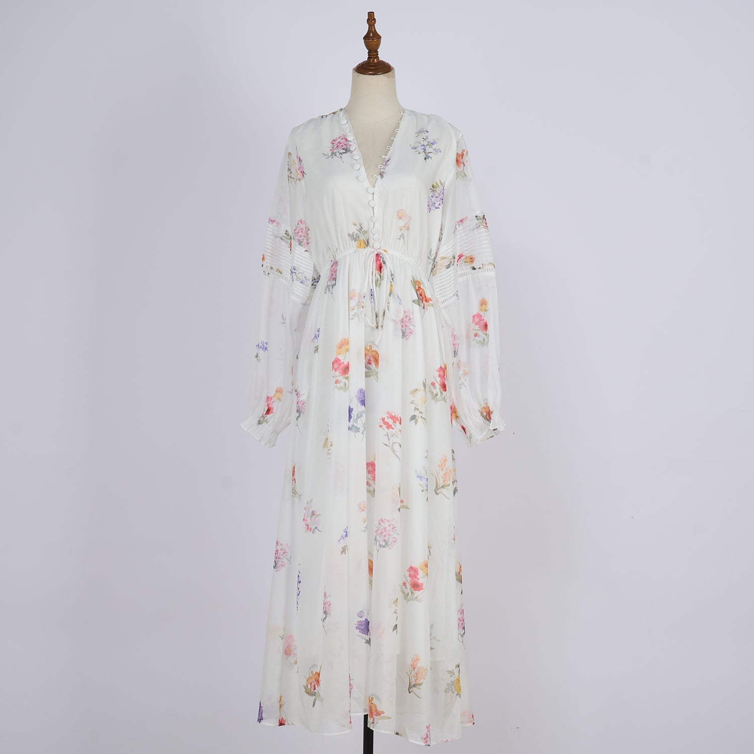 Women Country Style Long Sleeved Fitted Printed Dress That Flatters The Figure And Makes One Look Slimmer