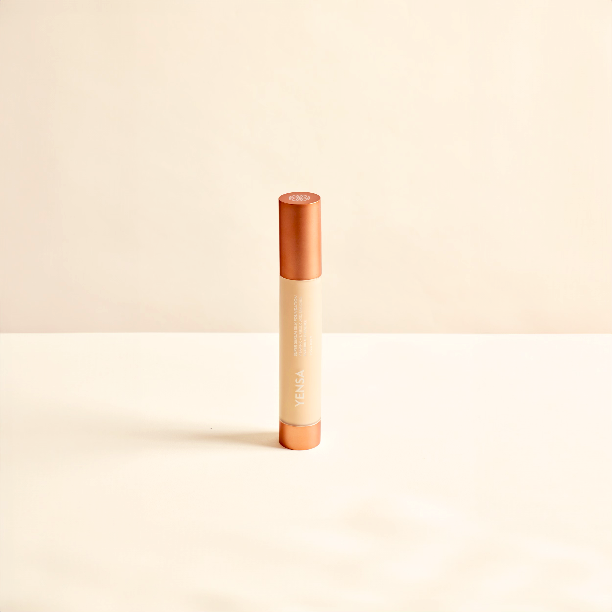 Super Serum Silk Natural Glow Peptide Foundation