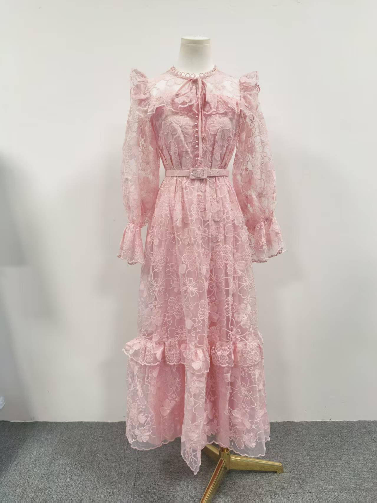Summer Elegant Retro Lace Belt Lantern Sleeve Slim Slimming High Waist Dress Women