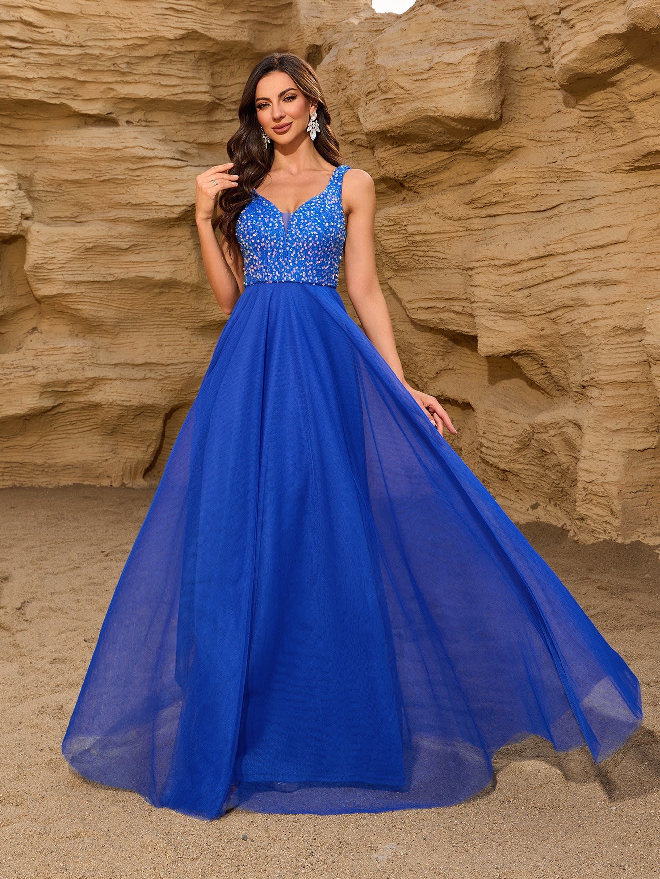 Elegant Sequin Stitching Mesh Double Collar Party Dress Sleeveless Large a Hem Full Lining Maxi Dress Prom