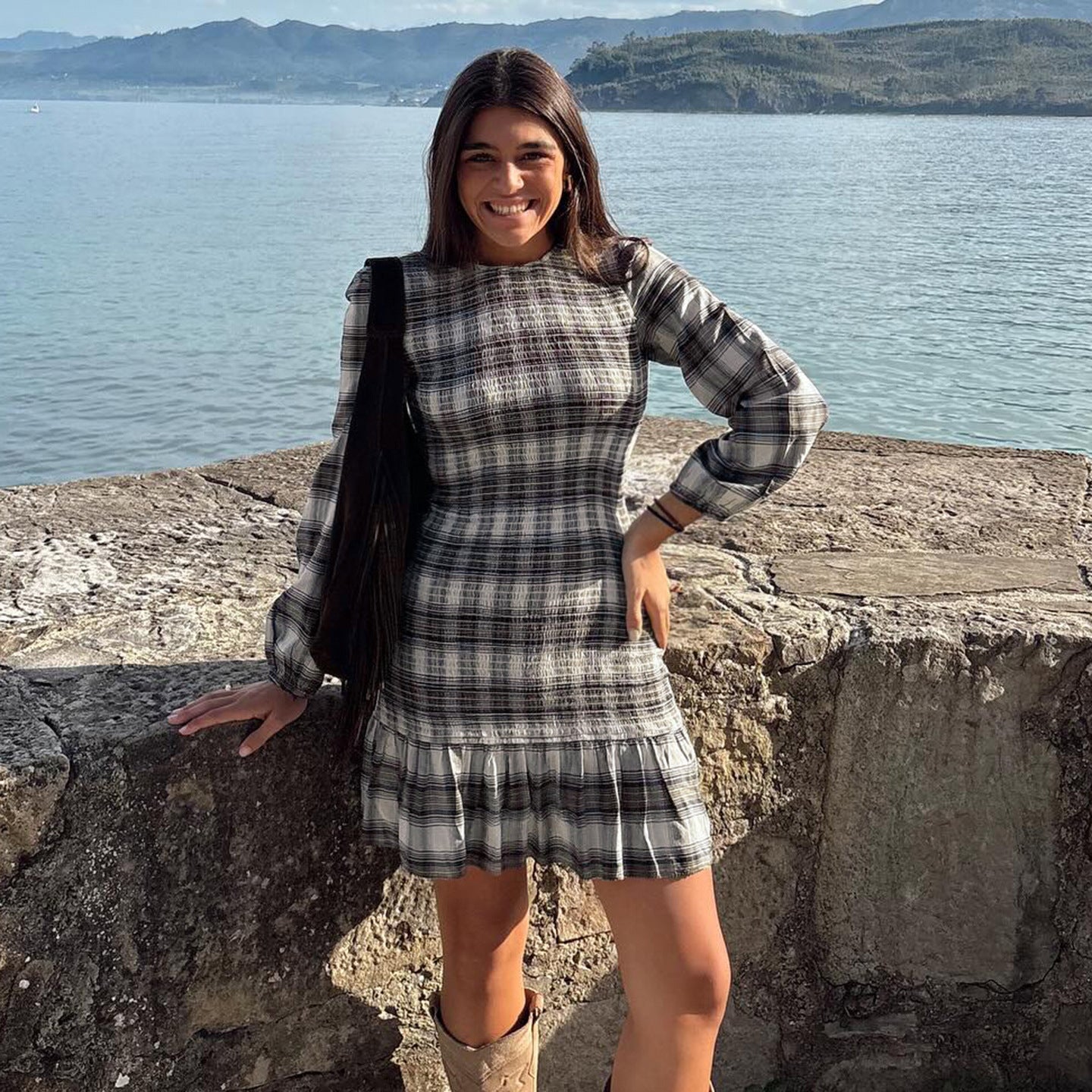 Women Plaid Pleated Casual Long Sleeved Dress Contrast Color round Neck Pleated Dress