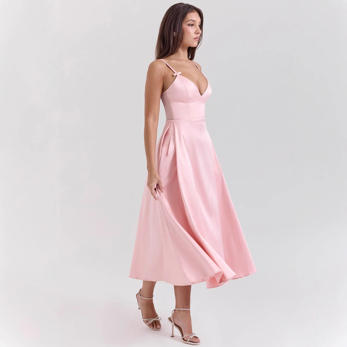 V neck Sexy Design Maxi Dress Court Dopamine Wear Strap Dress for Women