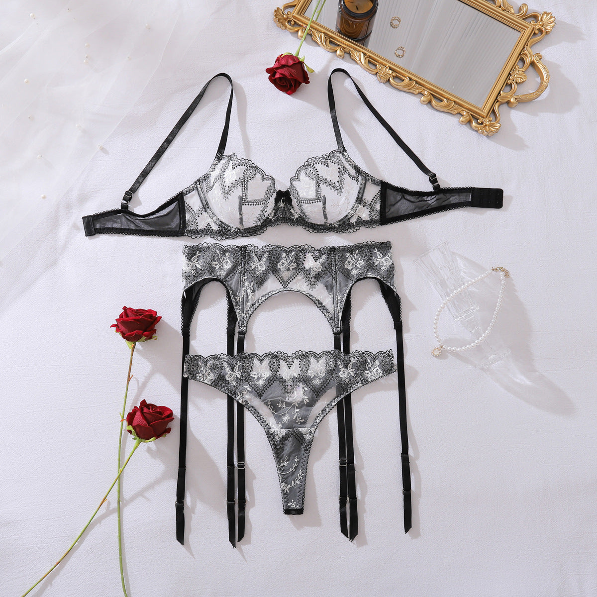 Love Contrast Color See through Embroidery Body Shaping Sexy Three Point Underwear Split Set