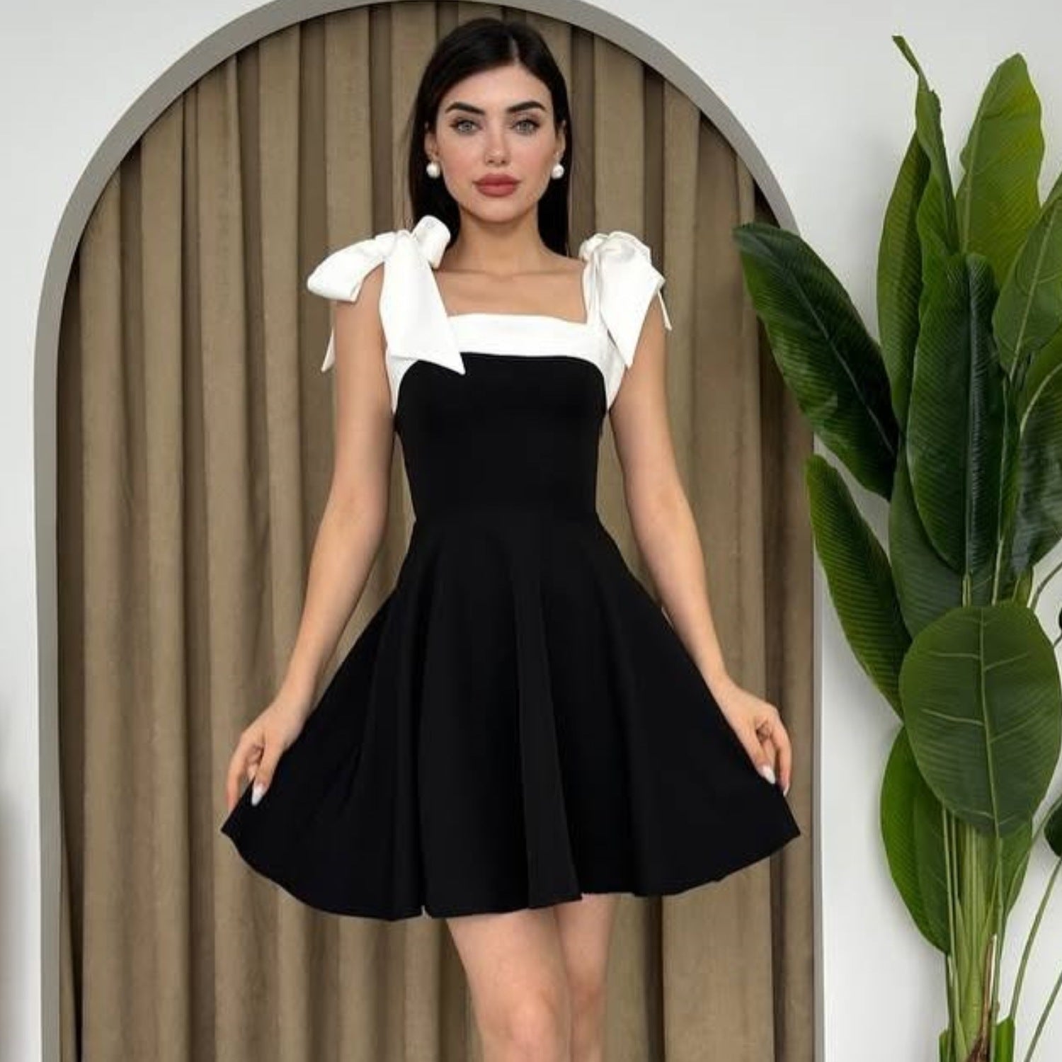 Summer Women Clothing Elegant Stitching Lace up Square Neck Cinched Slimming Dress