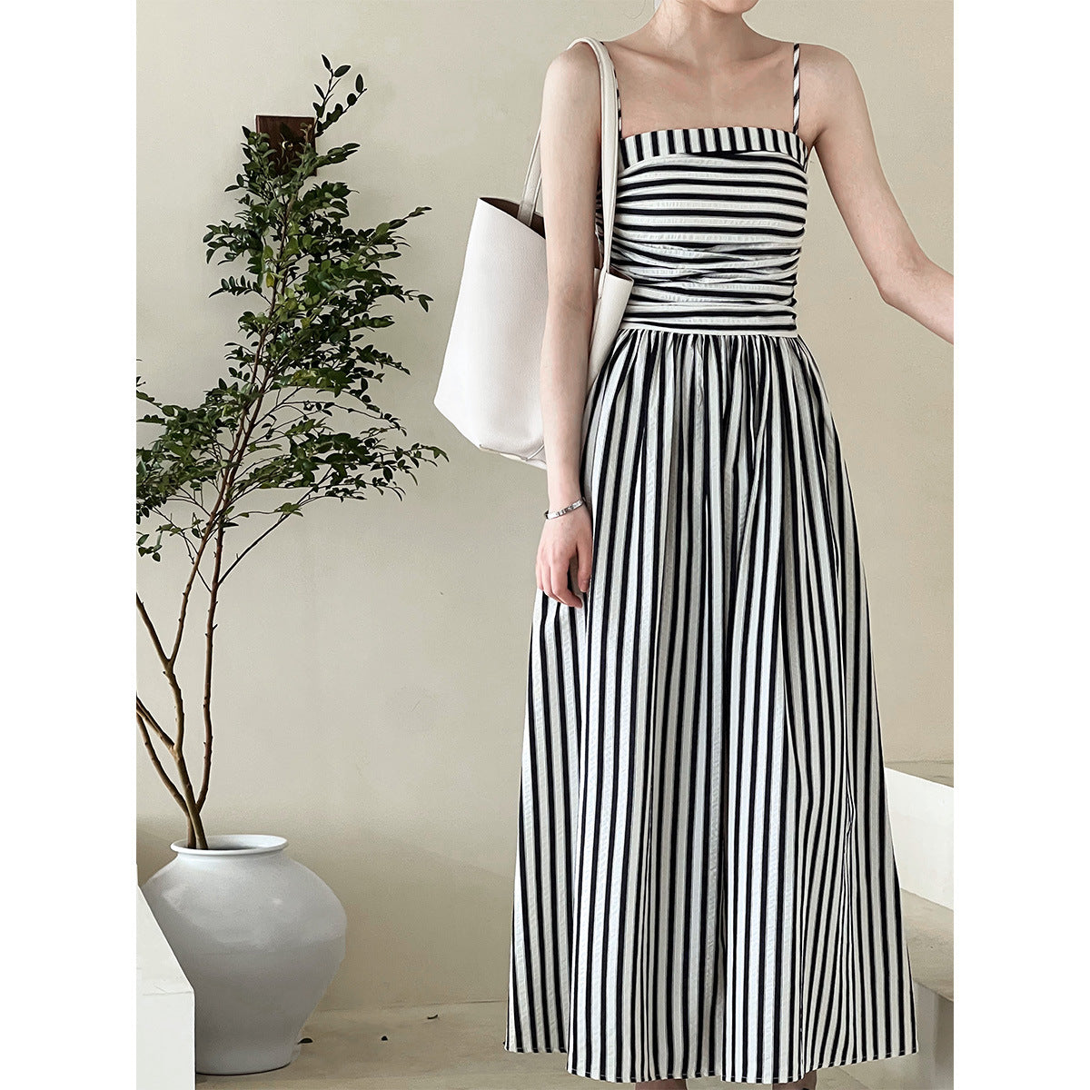 French Striped Bandeau Sling Dress Women High Grade off the Shoulder Pleated Waist Tight A line Long Summer